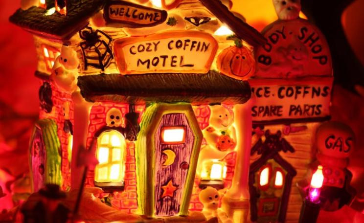 Don't let pesky nano-particles in candy spoil your children's Halloween. Photo: Cozy Coffin Motel by Kevin Dooley via Flickr (CC BY).