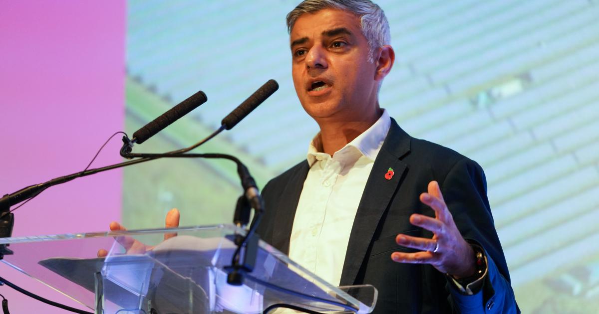 Speeding towards climate breakdown