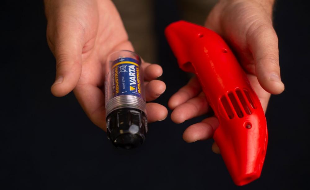 'pinger' and battery