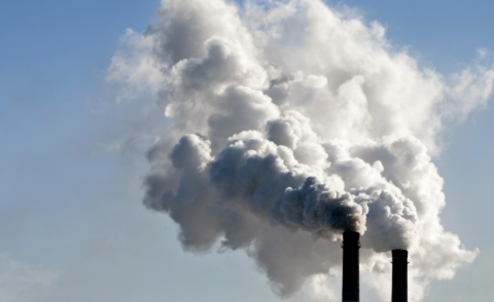 Smokestack. Photo: Andriano / shutterstock.com.