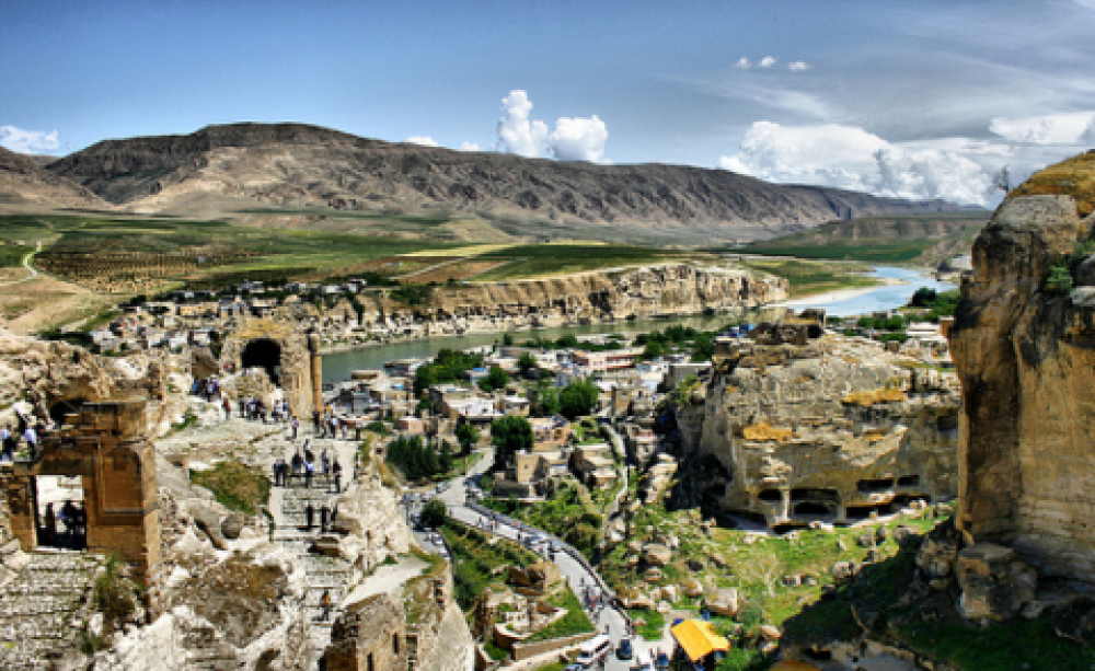Hasankeyf, a 10,000 year old city in Turkey's Kurdish region, is due to be flooded by the Ilusu dam - giving common cause to the Kurdish minority, and environmental activists. Photo: Omer Unlu via Flickr.com.
