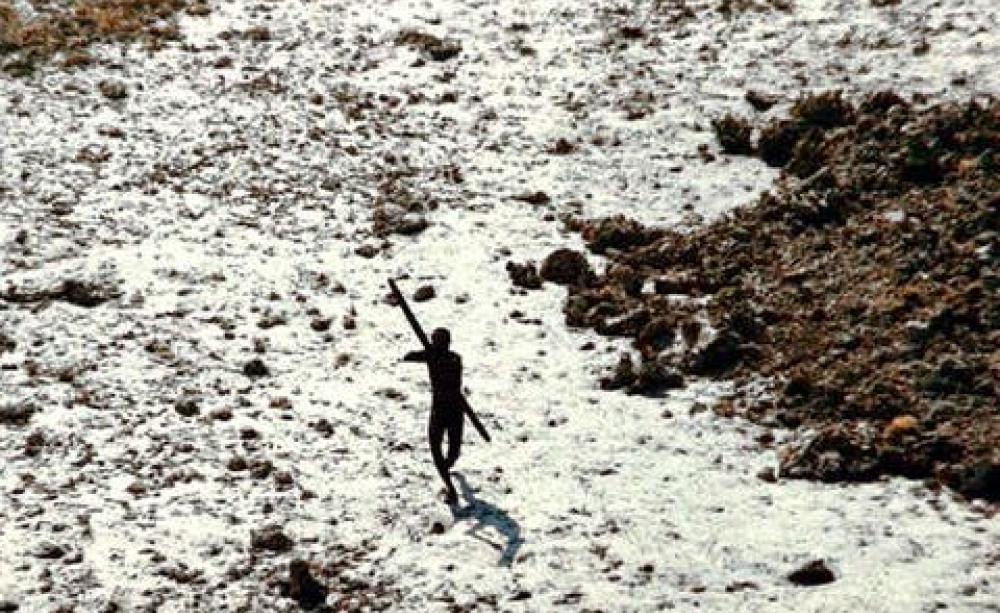 Photo: Indian Coastguard via Survival.