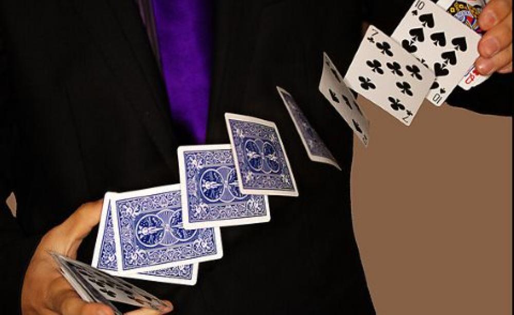 Watch the lady! Rich country negotiators are trying to pull their own version of the three card trick on developing countries at COP20 in Lima. Photo: Steven Tyrie via Flickr.
