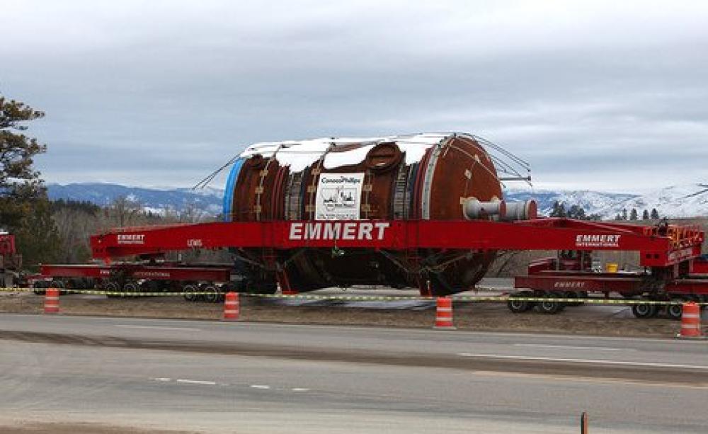 Tar sands equipment just south of Missoula on 'megaload' transporters - whose free passage on rural roads is facing increasing opposition from impacted communities. Photo: Nicholas Brown via Flickr, CC BY-NC-SA 2.0.