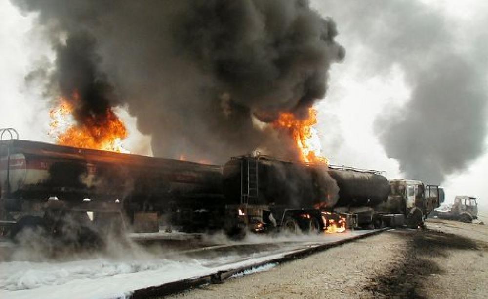 The oil crash has incinerated $100s of billions of investments in extreme energy and stopped hundreds of damaging projects in their tracks. So why aren't environmentalists celebrating? Photo:  s1lang via Flickr, CC BY-NC-ND 2.0.