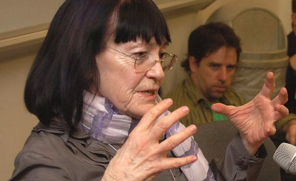 Roxanne Dunbar-Ortiz speaking at the Left Forum, 20 March 2010. Photo: Thomas Good / NLN via Wikimedia Commons (CC BY-SA).