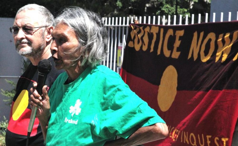 Speaking out against Black deaths in custody, November 2011. Photo: Kate Ausburn via Flickr (CC BY).