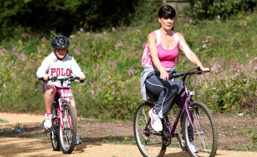 To get more people cycling, you have to make it safe and pleasant as on the Bike North Birmingham cycle path. Photo: BBC Birmingham News Room via Flickr (CC BY-NC-ND).