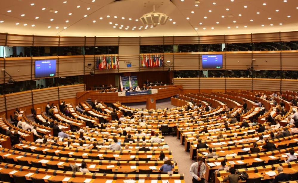 No signs of structural damage, but a a political earthquake took place here last week. Photo of European Parliament by Michal Sänger via Flickr (CC BY-NC-SA).
