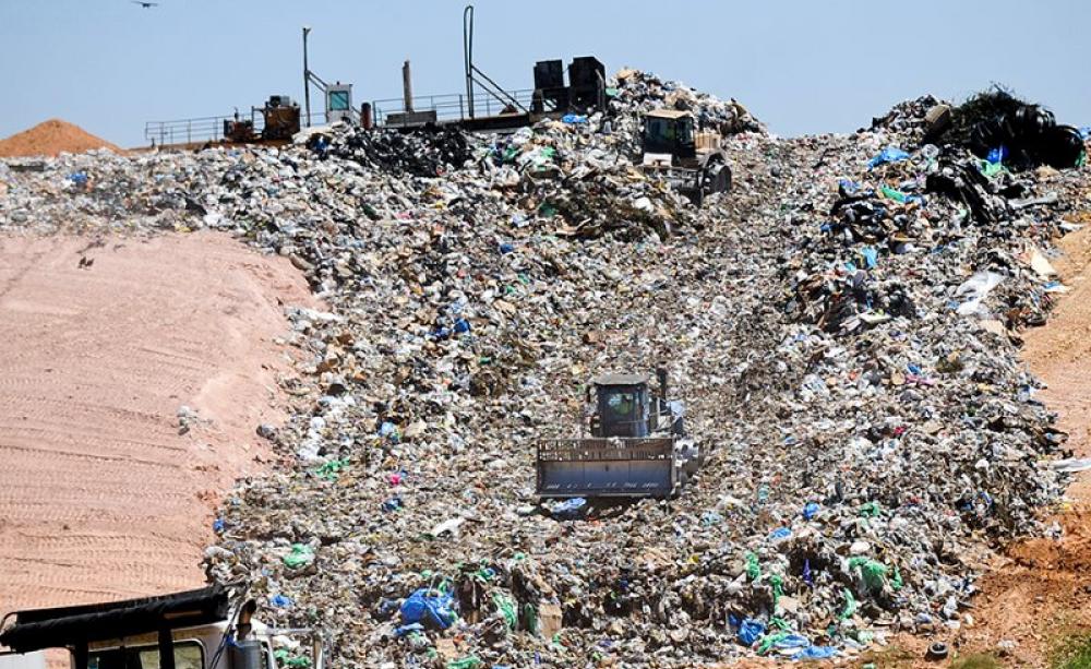 The Stone's Throw Landfill, near Tallassee, AL. Photo: Jeronimo Nisa / Earthjustice.