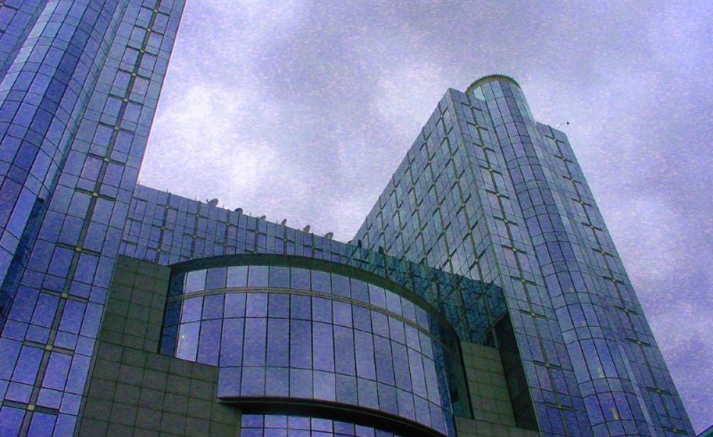 The European Parliament in Brussels. Accountable? More than you might think. But deliberately excluded from real power in the EU. Photo: alex.ch via Flickr (CC BY).