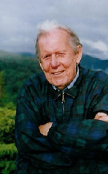 Thomas Berry, the American cultural historian, priest, poet and “geologian”. He diagnosed the need “to transform all modern industrial institutions" towards an Earth-centered society.