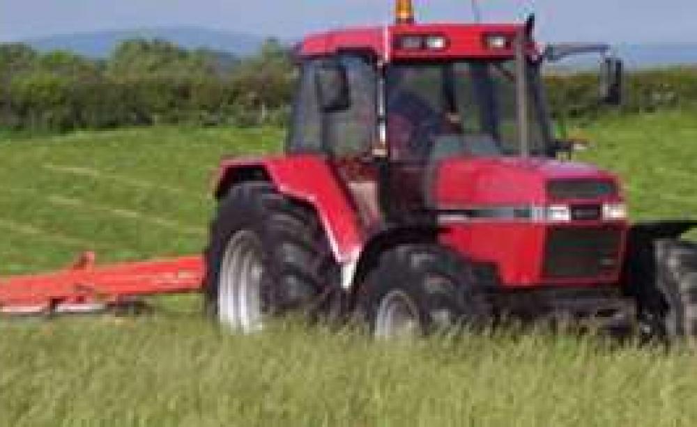 tractor.jpg