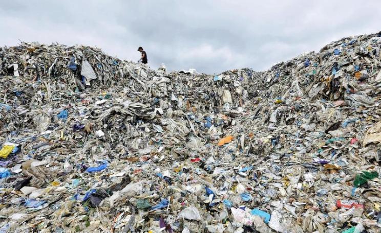 Huge waste piles in Malaysia