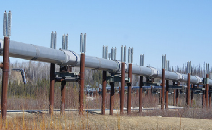 Alaska pipeline. Photo: toffehoff via Flickr.com.