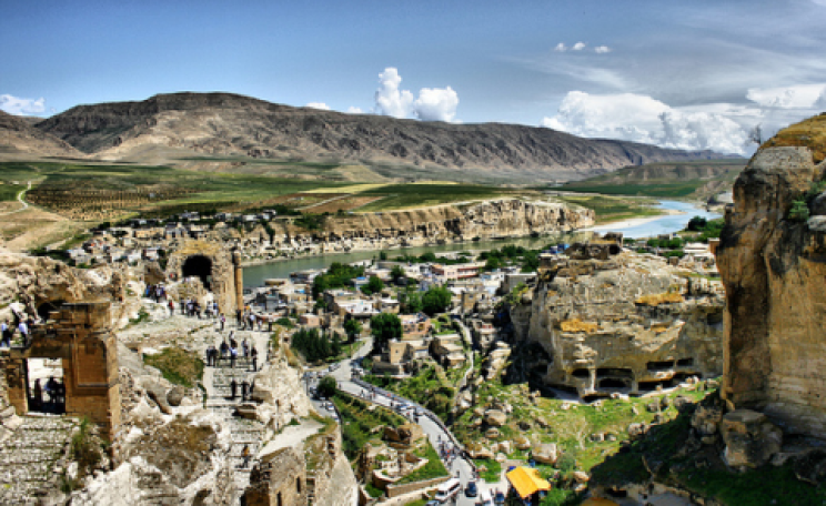 Hasankeyf, a 10,000 year old city in Turkey's Kurdish region, is due to be flooded by the Ilusu dam - giving common cause to the Kurdish minority, and environmental activists. Photo: Omer Unlu via Flickr.com.
