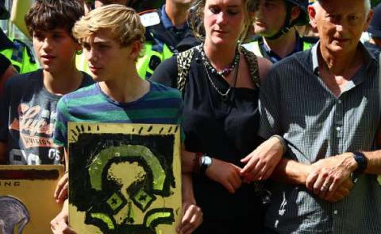 The community blockade in Balcombe, 6th August 2013. Photo: Push Europe via Flickr.