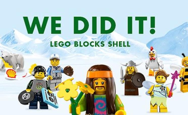 It was Greenpeace wot won it. Image: Greenpeace.