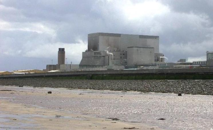 Hinkley Point B nuclear power station. Photo: Robin Somes / Wikimedia Commons.