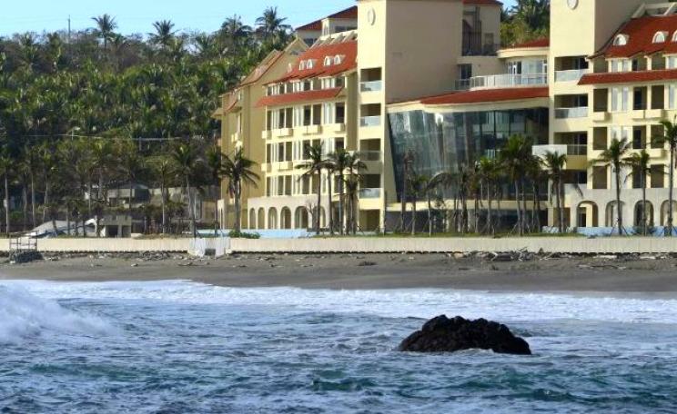The Mirabar Resort Village, illegally built on the the land of Taiwan's 'Amis indigenous People, Shanyuan beach. Photo: Glenn Smith.