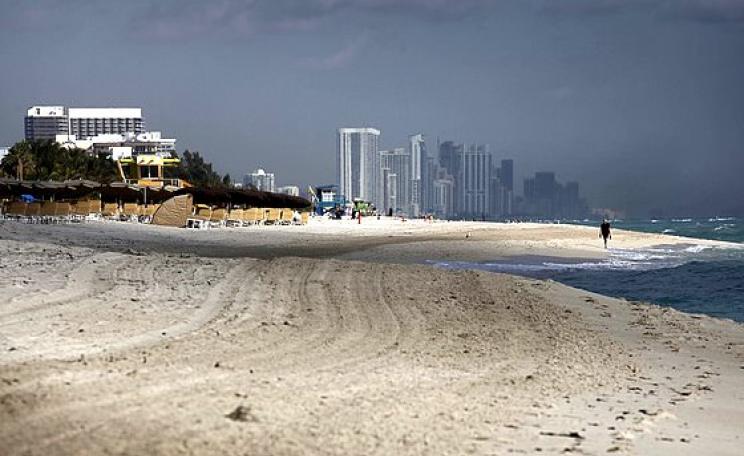And whatever you say, don't mention 'sea level rise'! Miami Beach, Florida. Photo: Elido Turco via Flickr (CC BY-NC-SA 2.0).