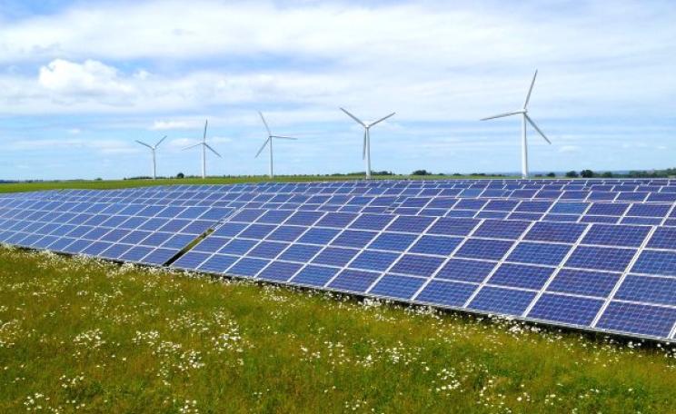 The Westmill renewable energy cooperative in Oxfordshire - a new model for the UK's energy future? Photo: Richard Peat via Flickr (CC BY-NC-ND 2.0).