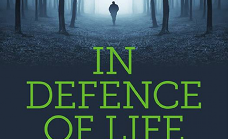 Front cover image from of 'In Defence of Life' by Sir Julian Rose, published by Earth Books.