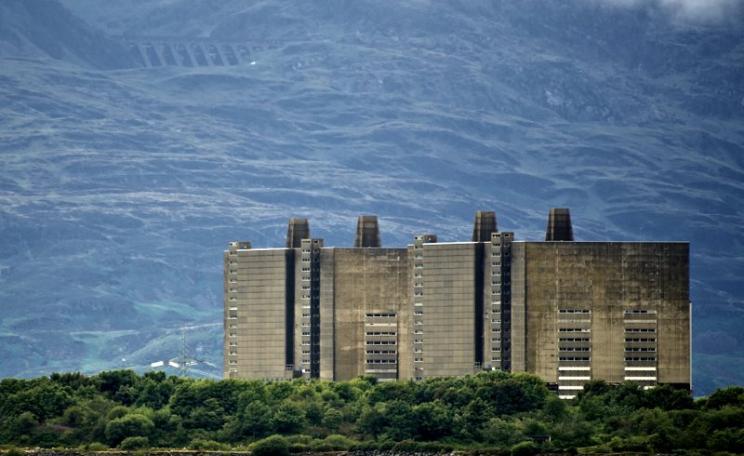 Trawsfynydd Nuclear Power Station. Photo: Stuart Herbert via Flickr (CC BY-NC-SA).
