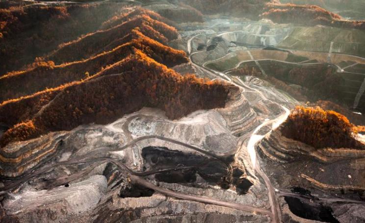 Mountaintop removal mining impacts on Blair Mountain, West Virginia, USA. Photo courtesy of Paul Corbit Brown.