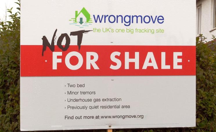 Fracking - not for shale! Photo: 70023venus2009 via Flickr (CC BY-ND).