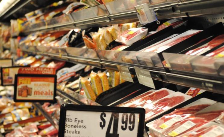 You want chlorine with that? With TTIP, we will soon be forced to eat US-style meat - hormone-fed animals, chlorine-washed chicken, beef soaked in lactic acid. Photo: Anthony Albright via Flickr (CC BY-SA).