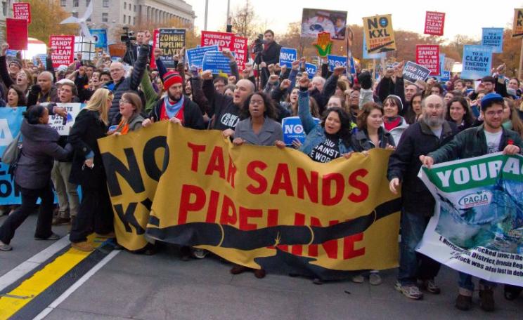 He listened! 350.org 'No KeyStone XL' protest in Washington, DC 18th November 2012. Photo: John Duffy (duffernutter.com) via Flickr (CC BY_NC-SA).