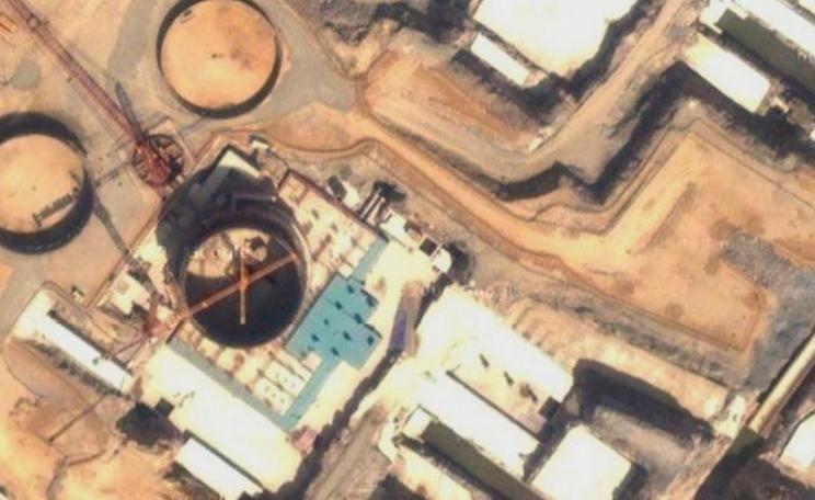 North Korean nuclear reactor construction under way on 24th April 2008. Photo: Wapster / Google Maps via Flickr (CC BY).