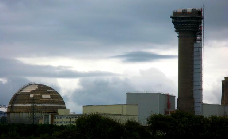 Imposing, moi? Photo of the Sellafield nuclear complex by Dafydd Waters via Flickr (CC BY-NC-ND).