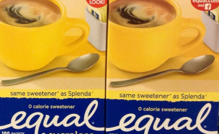 The 'pro-science' chemical industry boosters have a guilty secret: they are funded by the same 'anti-science' right-wing foundations that finance climate change denialism. Photo: Sucralose packaging by Mike Mozart via Flickr (CC BY).